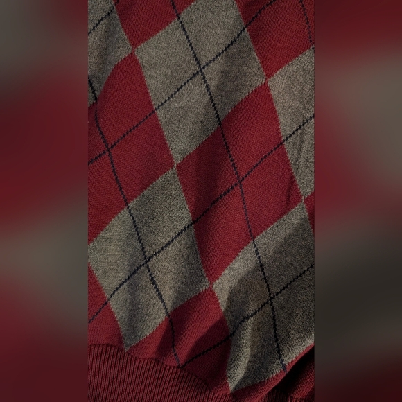 Tommy Hilfiger Crewneck Sweater in Brown and Gray - Picture 2 of 3